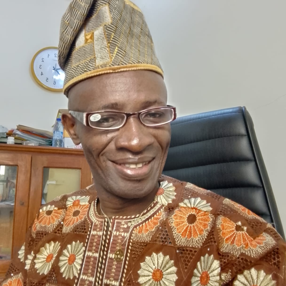 LEON ALAGBE